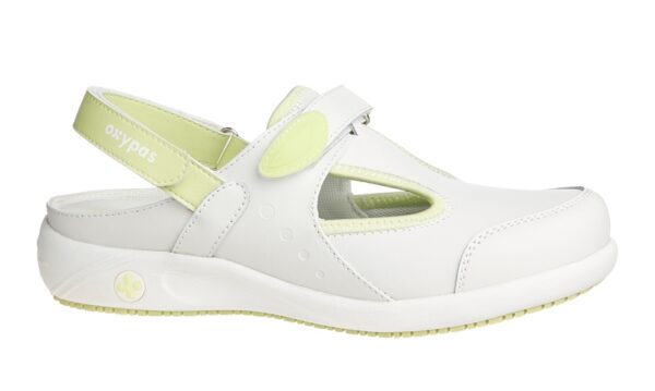 SABOT FEMME PIED SENSIBLE, PARAMEDICAL/COLLECTIVITES VERT CLAIR, ANTIDERAPANT - CE EN ISO 20347 SRC ESD - 36/42